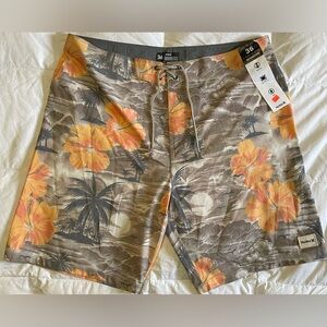 Hurley Men’s Phantom 20” Boardshorts with Orange Tropical Floral Print NWT 36